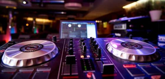 DJ Joey Barredo