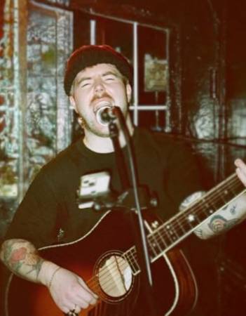 Live Music: Easter Saturday